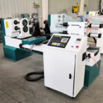 CNC Motor-Driven Billiard Cue Wood Turning Lathe Machine with DSP Control Heavy Cast Iron Bed for Pool Cues Easy to Operate - 图片 2