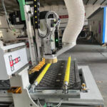 1325 ATC Woodworking CNC Cabinet Door Making Router High-Accuracy 9kW Spindle - 图片 5