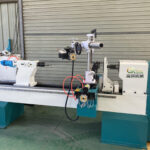 Automatic CNC Wood Lathe Machine for Making Pool Cues with Automatic Clamp Head and Essential Motor Core Component - 图片 2